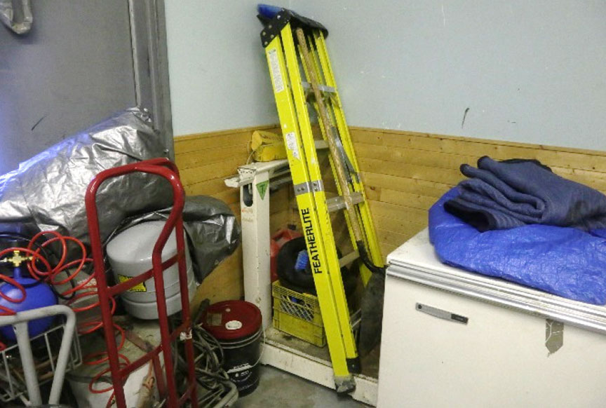 The other available step ladder at CZFD