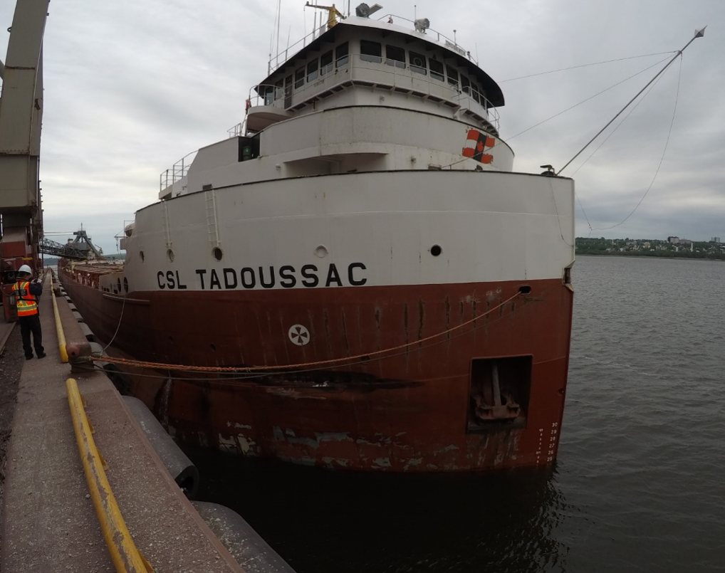 Le CSL Tadoussac amarré le long du quai 53 au port de Québec après l’incident, le 10 juin 2020.