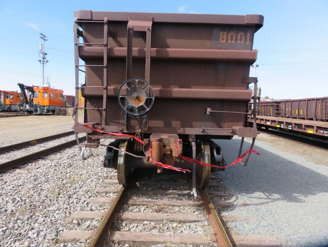   Wagon de minerai IOCC 8001    (Source : BST)
