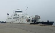 Figure 1. The Svanoy, docked at La Malbaie, Quebec, on a foggy day (Source: TSB)  